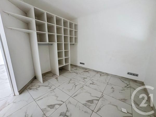 Appartement F2 à vendre  2 pièces - 35 m 2   MANDELIEU LA NAPOULE  - 06