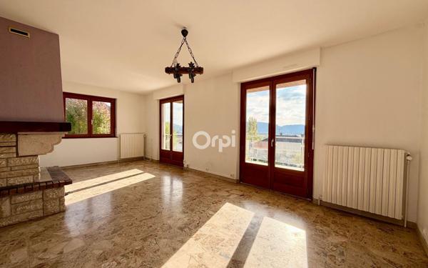 Maison à vendre    5 pièces •  Vesoul