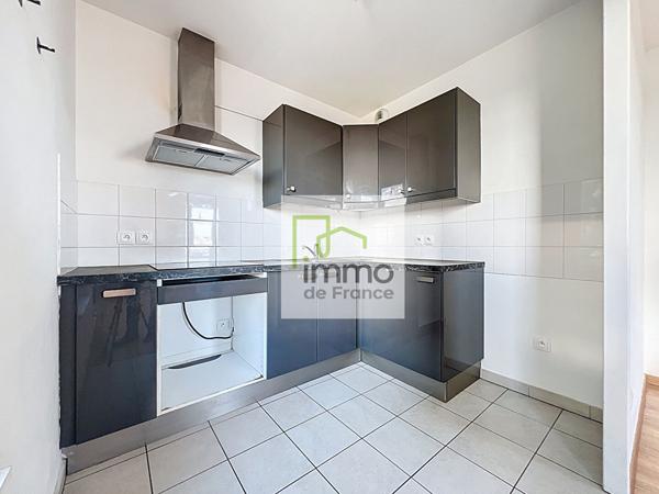 Lille appartement Type 2 avec parking