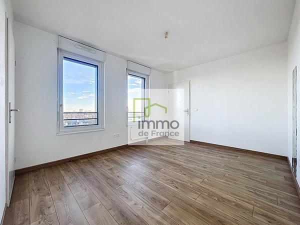 Lille appartement Type 2 avec parking