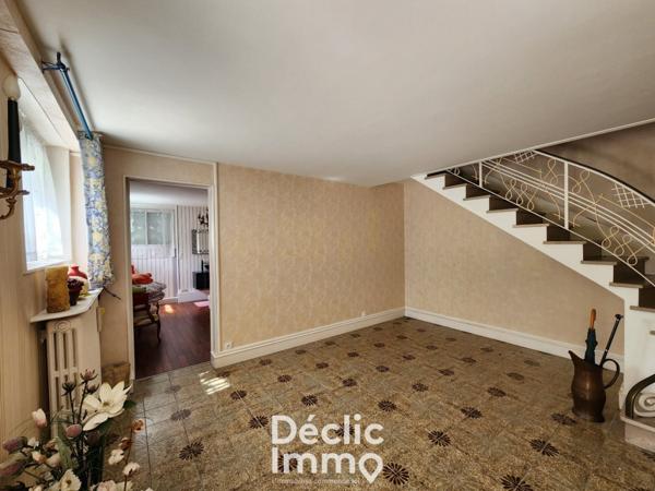 Vente maison La couronne, 162m² 8 pièces 249 500€ avec garage