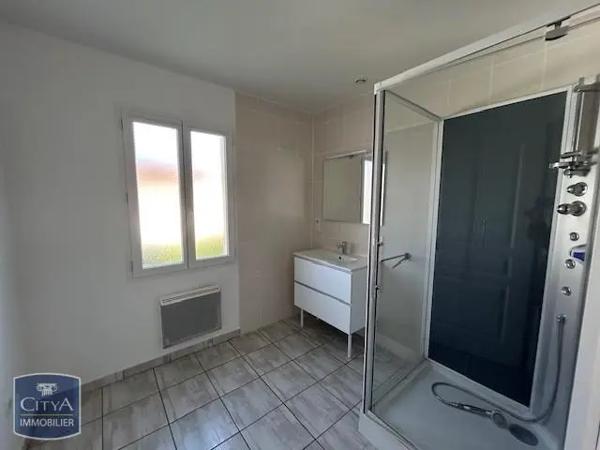 Maison à louer 4 pièces 103.08m² Semussac (17120)