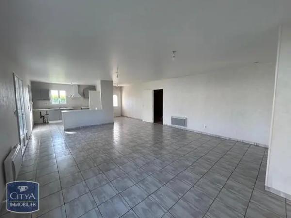 Maison à louer 4 pièces 103.08m² Semussac (17120)