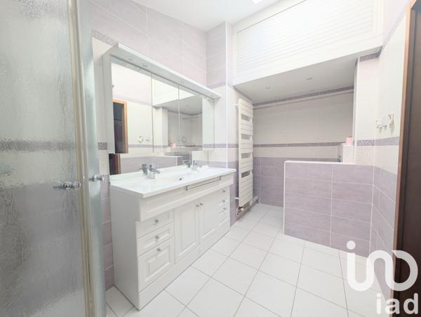 Maison à vendre 7 pièces 118 m² Maurepas