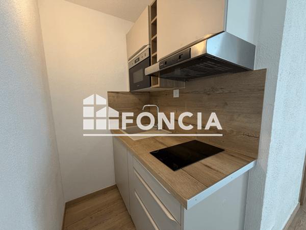 Location Studio 24.4 m² - Frejus 83600