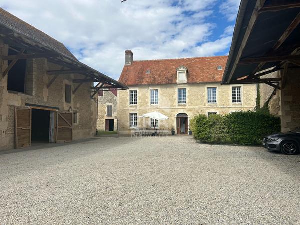 Corps de ferme entre Caen et Falaise