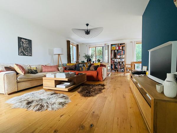 Maison contemporaine au coeur du bourg de Dolus