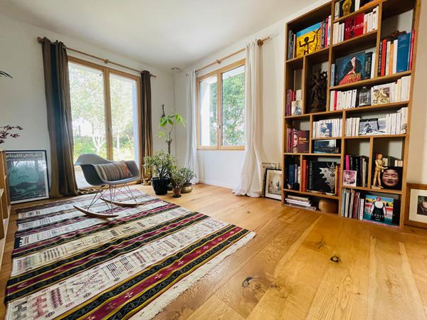 Maison contemporaine au coeur du bourg de Dolus