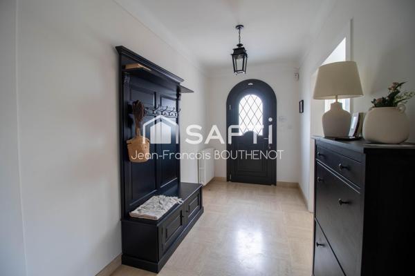 Maison rénovée de 155 m² – 4 chambres – Terrain de 1 600 m²