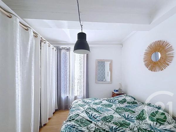 Appartement F5 à vendre  5 pièces - 94,30 m 2   MEZE  - 34