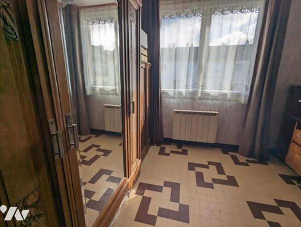 TOURLAVILLE - MAISON AVEC TERRAIN A BATIR