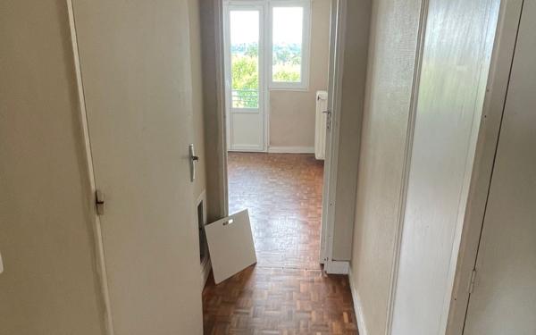 Appartement à vendre    3 pièces • 61,67 m2 Saint-Maur-des-Fossés