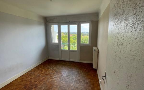 Appartement à vendre    3 pièces • 61,67 m2 Saint-Maur-des-Fossés