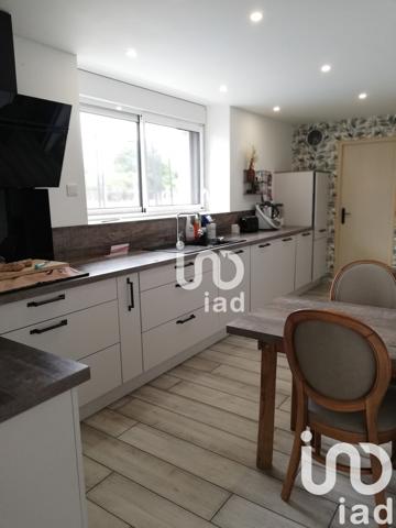 Maison à vendre 7 pièces 158 m² Neau