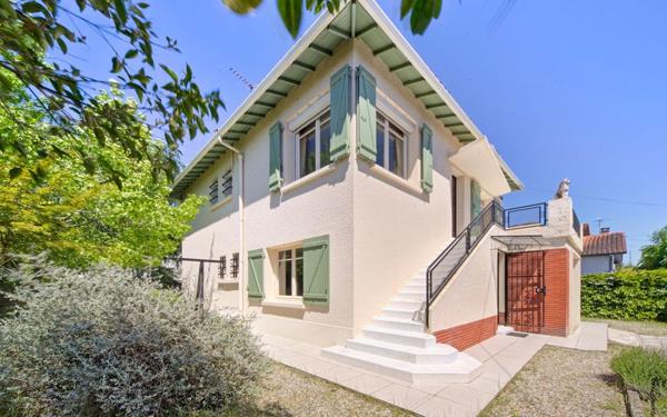 Maison à vendre    6 pièces •  Toulouse