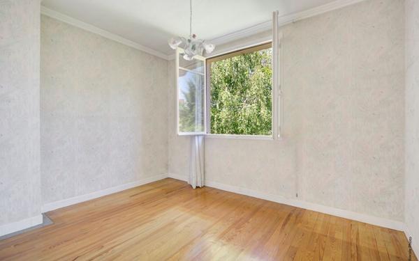 Maison à vendre    6 pièces •  Toulouse