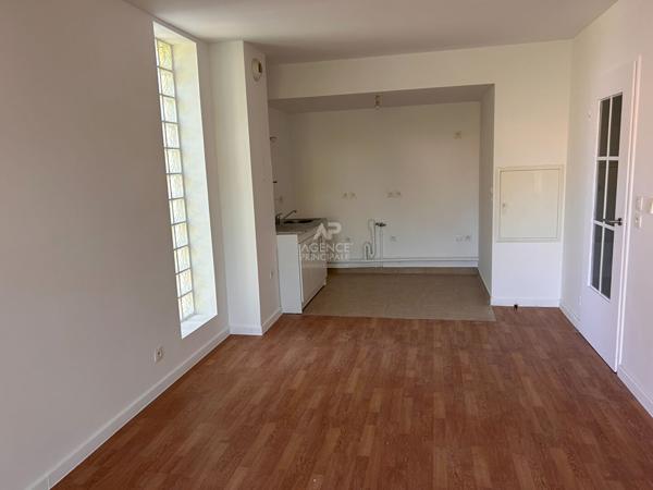 Appartement Maisons-laffitte 3 pièce(s) 38.29 - hyper centre - marché - terrasse-parking sous sol 285 000 € **  - Référence  4710