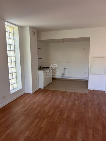 Appartement Maisons-laffitte 3 pièce(s) 38.29 - hyper centre - marché - terrasse-parking sous sol 285 000 € **  - Référence  4710