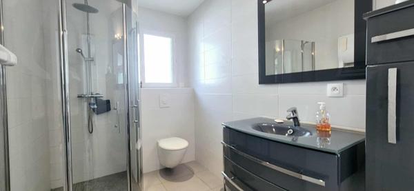 Maison Balaruc Le Vieux 6 pièce(s) 170 m2 avec garage piscine et dépendance