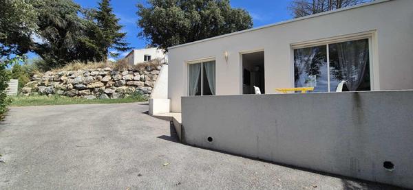 Maison Balaruc Le Vieux 6 pièce(s) 170 m2 avec garage piscine et dépendance