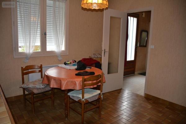 Maison à vendre à Grez-en-Bouère en Mayenne (53290), ref : 53039-406