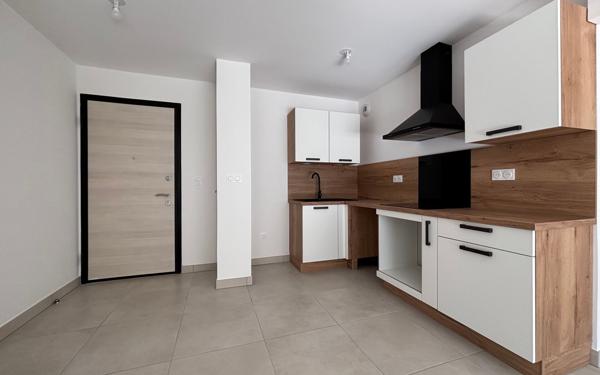 Appartement à vendre    2 pièces • 46,80 m2 Nîmes