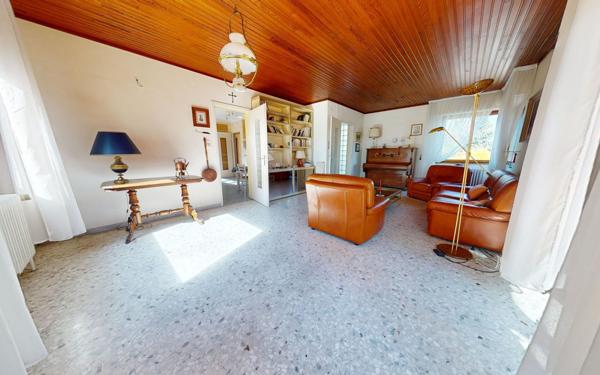Maison à vendre    4 pièces • 100 m2 Souffelweyersheim