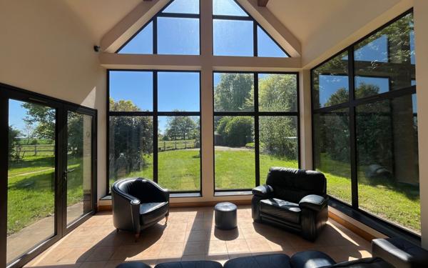 Maison à vendre    5 pièces •  Baromesnil