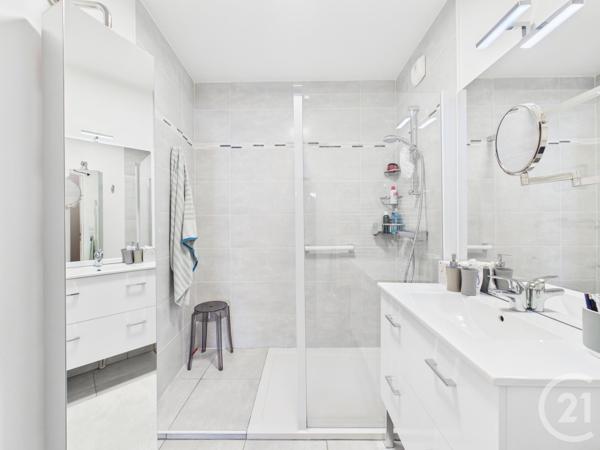 Appartement F4 à vendre  4 pièces - 104 m2 CHARTRES - 28