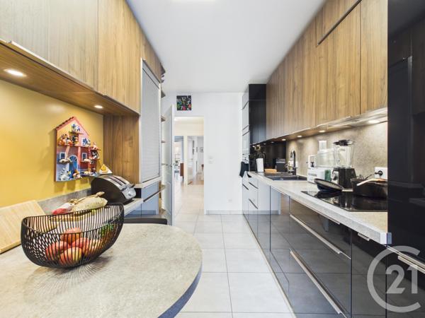 Appartement F4 à vendre  4 pièces - 104 m2 CHARTRES - 28