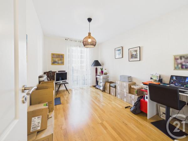 Appartement F4 à vendre  4 pièces - 104 m2 CHARTRES - 28