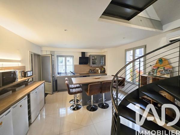 Maison à vendre 18 pièces 433 m² Évecquemont
