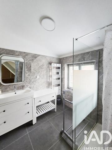 Maison à vendre 18 pièces 433 m² Évecquemont