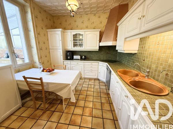 Maison à vendre 18 pièces 433 m² Évecquemont