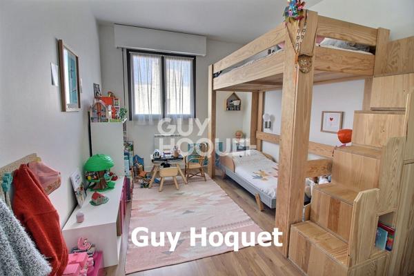 A VENDRE A PUTEAUX - BEL APPARTEMENT FAMILLIALE