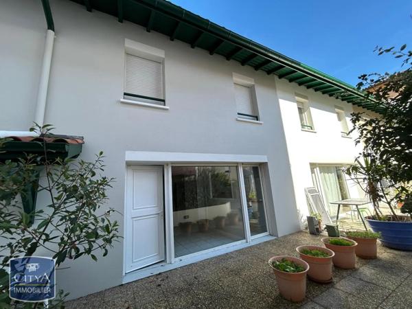 Appartement à louer 5 pièces 89.21m²