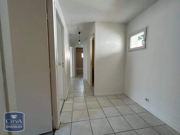 Appartement à louer 5 pièces 89.21m²