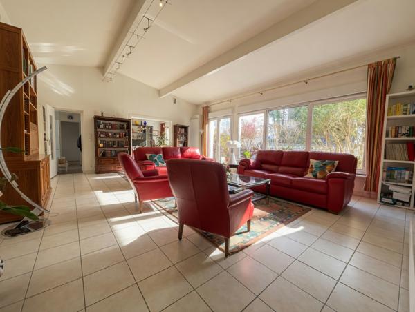 Maison Bruges PLEIN CENTRE  7 pièce(s) 212.39 m2