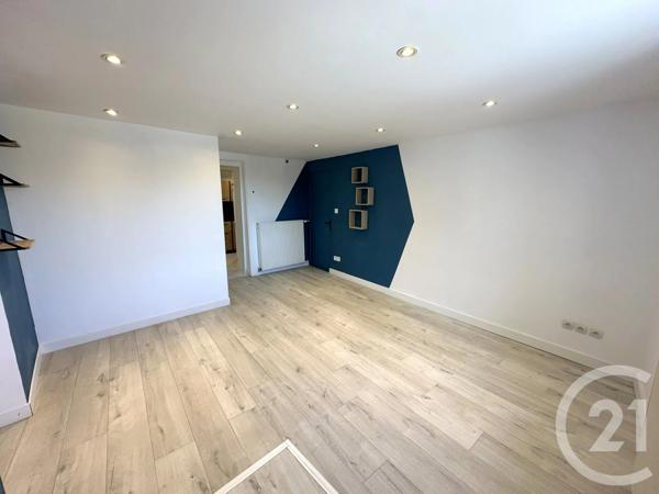 Maison à vendre  5 pièces - 88 m 2   BLYES  - 01