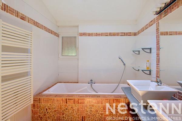 A VENDRE  - Propriété de caractère - Vidauban 14 pièces 350 m2