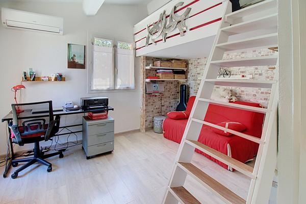 LES ARCS-SUR-ARGENS - A VENDRE - Maison de plain-pied de 140 m² avec piscine sur 5 265 m² de terrain - GARAGE - CARPORT - PANNEAUX SOLAIRE - FORAGE