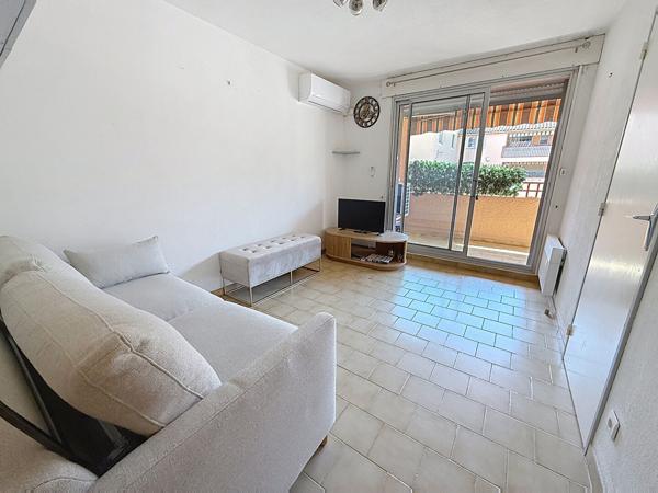 EXCLUSIVITÉ - Bandol - Le Canet - Appartement - 2 pièces avec Terrasse