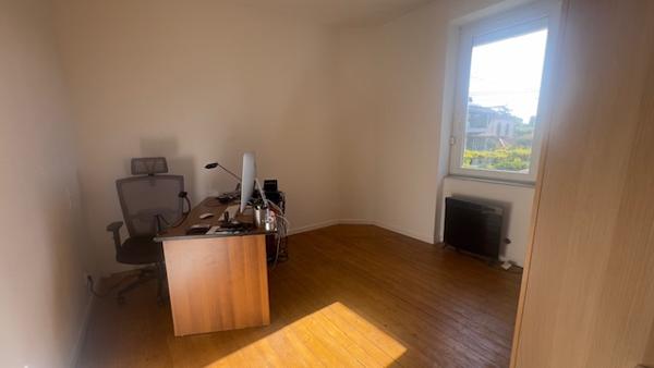 Tonneins (47400) Maison de ville rénovée à faible consommation énergétique 2 chambres, jardin , cave.