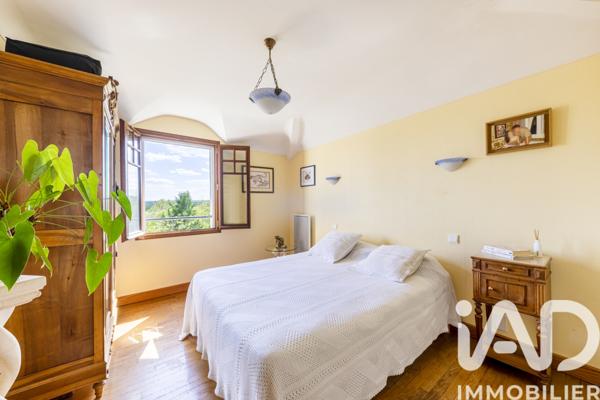 Maison à vendre 8 pièces 185 m² Vaux-sur-Seine