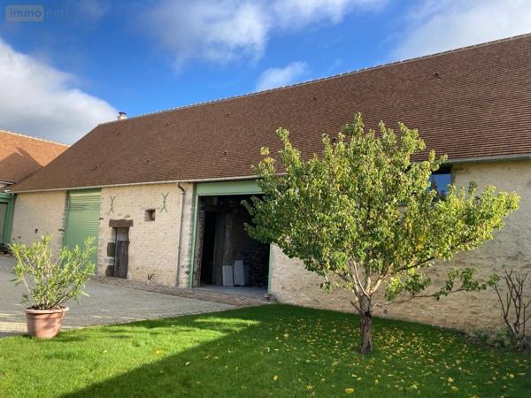 Maison à vendre à Conlie dans la Sarthe (72240), ref : 72126-2685