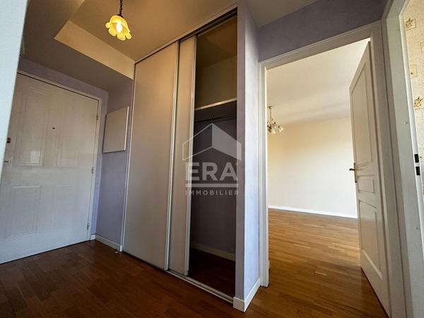 Appartement de 2 pièces principales à louer proche centre ville de Compiègne