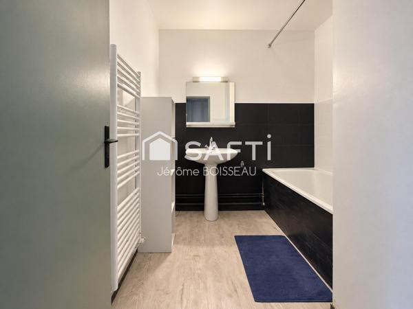 LES ROUSSES — Appartement rénové de 72 m², 2 chambres, cave et 2 parkings