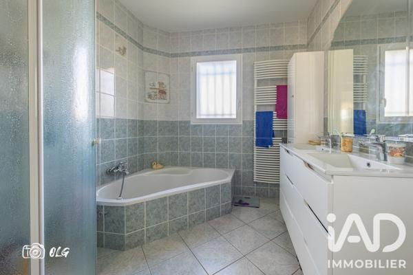 Maison (prestige) à vendre 5 pièces 155 m² Bellegarde