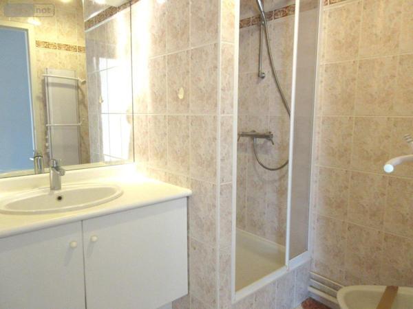 Appartement à vendre à Vannes dans le Morbihan (56000), ref : 56077-884   
Préfecture