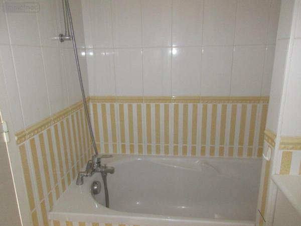 Appartement à vendre à Vannes dans le Morbihan (56000), ref : 56077-884   
Préfecture